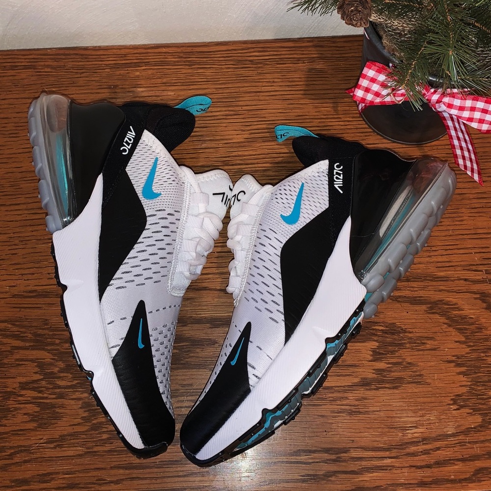 Nike Air Max 270 - Picture 5 of 7